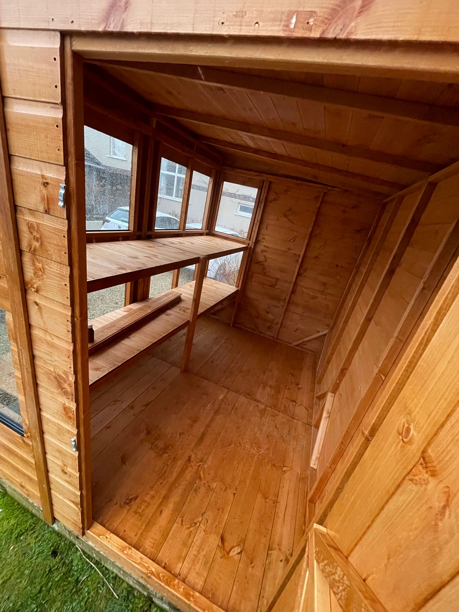 8x6 timber potting shed - CoolaLiving.ie - %image_id%